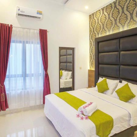 The Baliview Luxury Villas & Resto Pakanbaru Exteriör bild