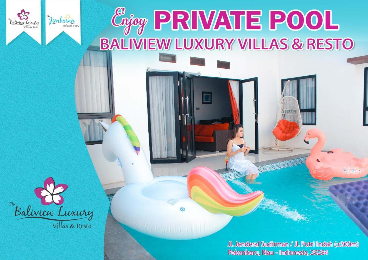 The Baliview Luxury Villas & Resto Pakanbaru Exteriör bild
