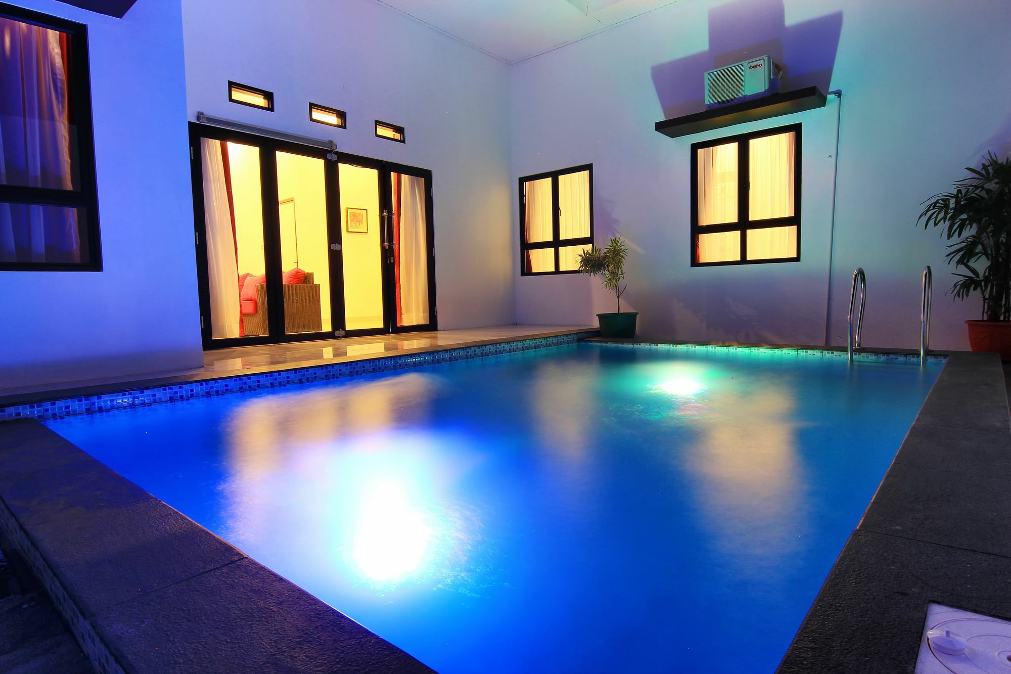 The Baliview Luxury Villas & Resto Pakanbaru Exteriör bild